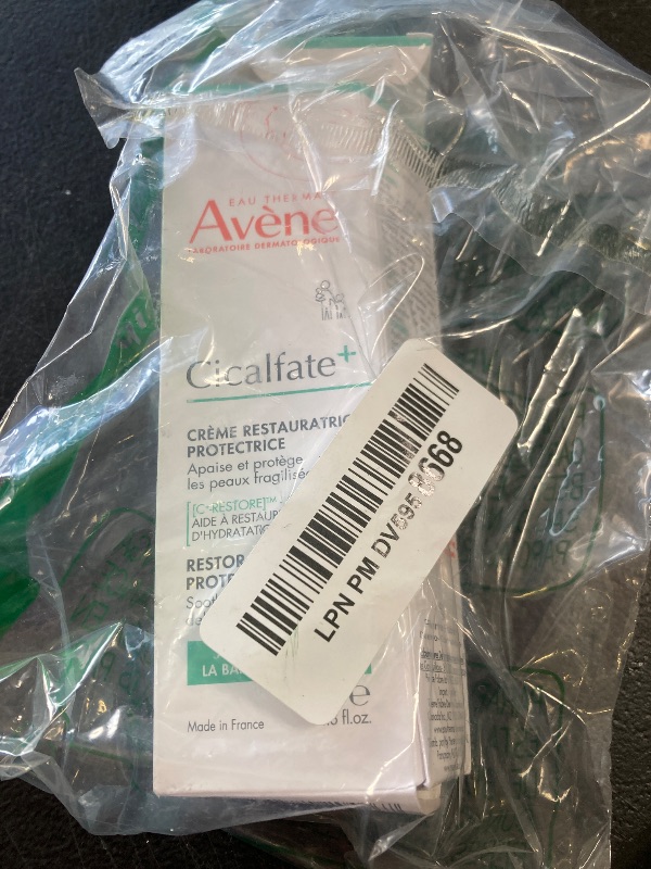 Photo 1 of Avene Cicalfate+ Restorative Protective Cream, postbiotic skincare for sensitive skin, helps restore skin barrier, face and body, safe for infants, children and adults, 1.3 Fl Oz
