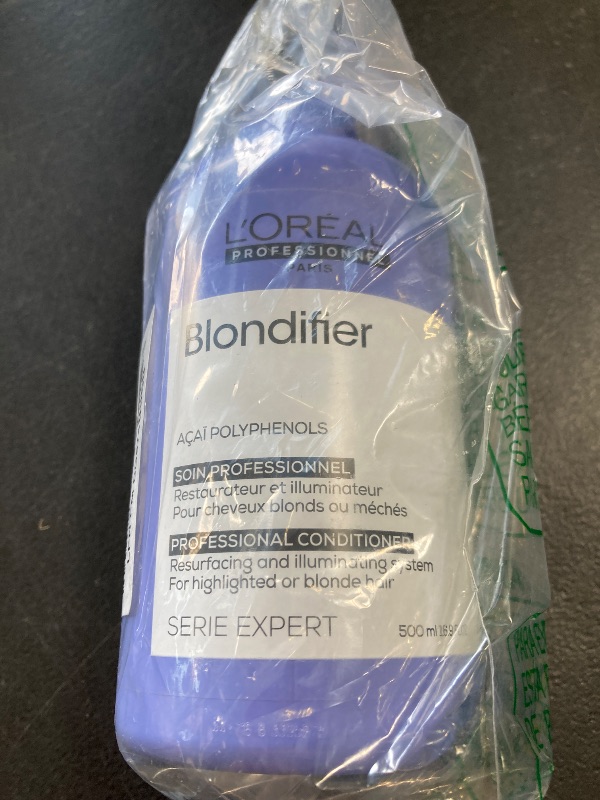 Photo 1 of L'Oréal Professionnel Paris Blondifier Conditioner - Nourishing & Smoothing Treatment For Blonde or Bleached Hair, Enhances Shine & Fights Brass, For All Hair Types