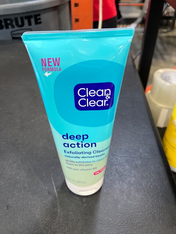 Photo 1 of Clean & Clear Deep Action Exfoliating Cleanser with Pro-Vitamin B5, Gentle Exfoliating Daily Face Scrub Cleans Deep Down to the Pore for Soft, Smooth, Hydrated Skin, Oil Free Face Wash, 7 FL OZ