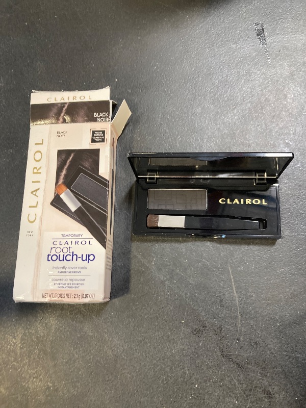 Photo 1 of Clairol Root Touch-Up Temporary Concealing Powder, Black Hair Color, Pack of 1