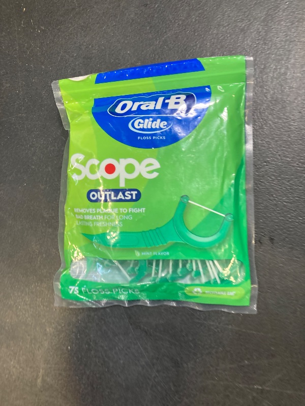 Photo 1 of Oral-B Glide Complete Floss Picks, Dental Floss Picks, Scope Outlast, 75-ct, Toothpicks Floss Picks