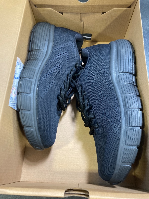 Photo 1 of Kirkland Signature Men's Comfort Walker ( SIZE 9 )