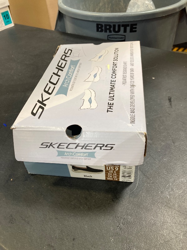 Photo 1 of Skechers Women's Black Arch Comfort Slip on Athletic Sneaker Shoe - NEW W/ Box SIZE 9