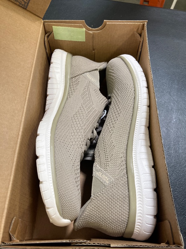 Photo 1 of Skechers Women's Virtue Swift Fit Hands Free Shoe size 9