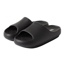Photo 1 of 32 Degrees Unisex Cushion Slide Sandal Indoor Outdoor Shower Friendly, Black Size xl