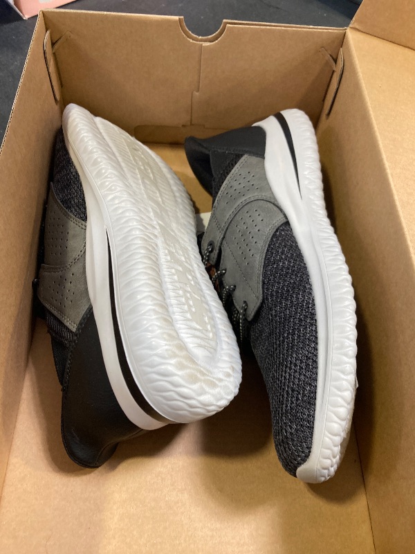 Photo 1 of Skechers, Men's Delson Swift Fit Hands Free Shoe Sneakers  size 8