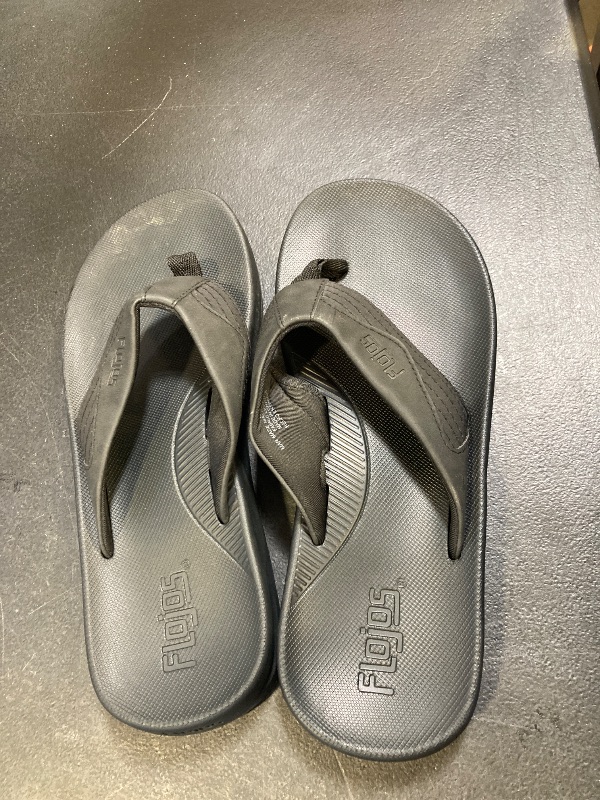 Photo 1 of Vincente - Men's Sandal size 8 