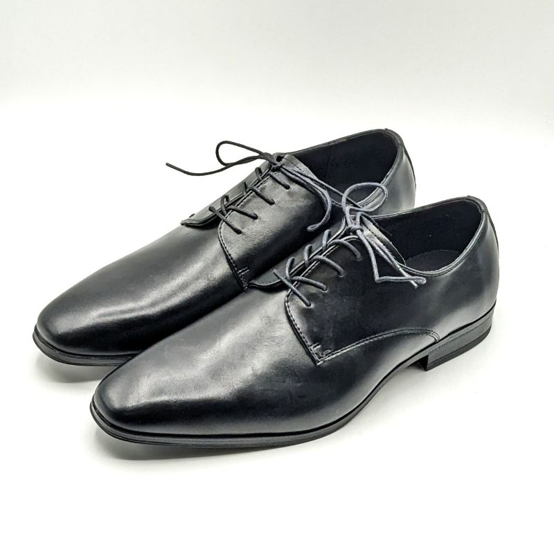 Photo 1 of Perry Ellis "Derby Lace-up" Men’s Office Work Shoe SIZE 10.5