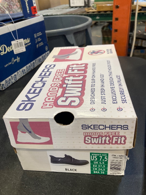 Photo 1 of Skechers Women's Virtue Swift Fit Hands Free Shoe size 7.5