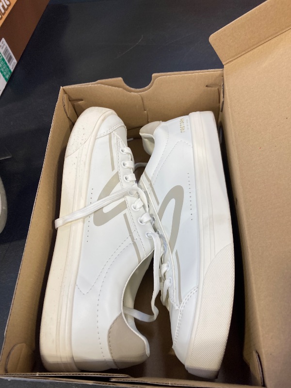 Photo 1 of Women's Hopper Casual Sneakers womens 9