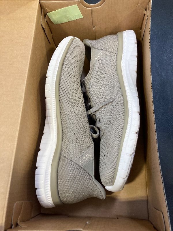 Photo 1 of Skechers Women's Virtue Swift Fit Hands Free Shoe size 9