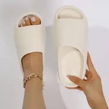 Photo 1 of 32 Degrees Unisex Cushion Slide Sandal size large 