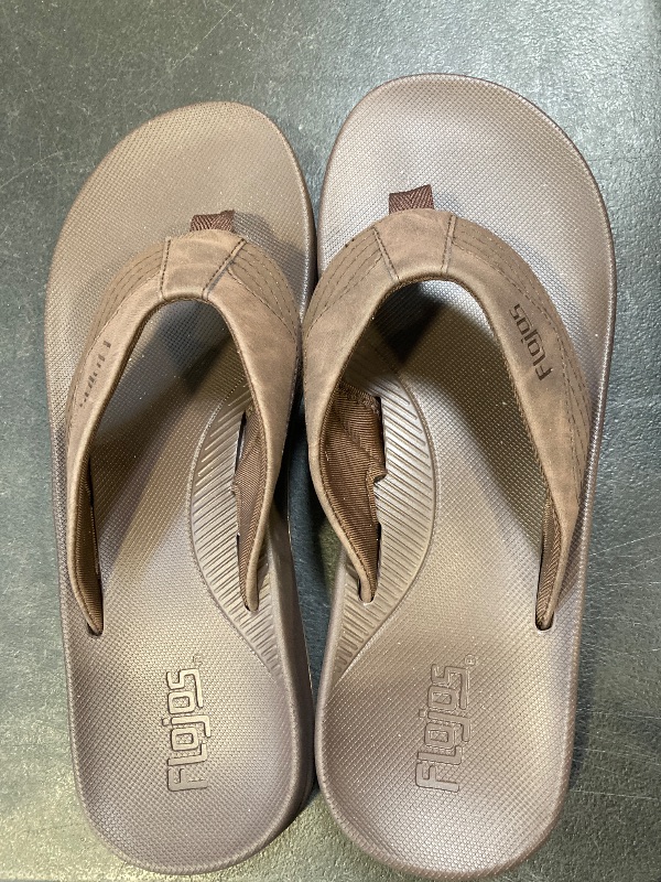Photo 1 of Flojos Men's Flip Flop SIZE 10