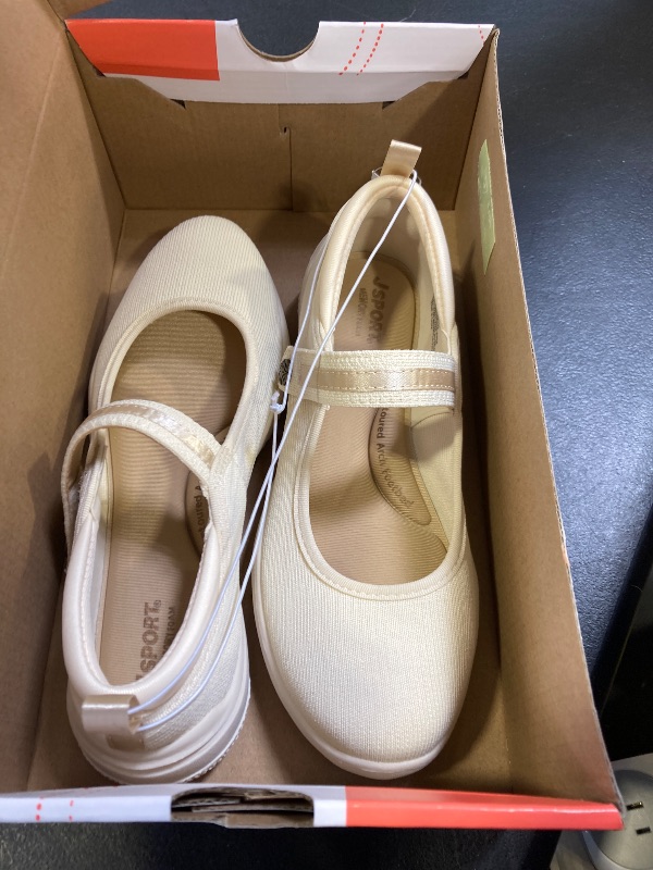 Photo 1 of JBU Women's Raven Fashion Comfort Casual Classic Mary Jane Flat SIZE 6 