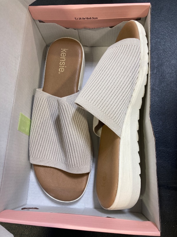 Photo 1 of Kensie beige Sandals size 9