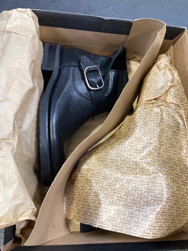 Photo 1 of Frye womens Veronica Bootie Ankle Boot, Black, 5.5 US