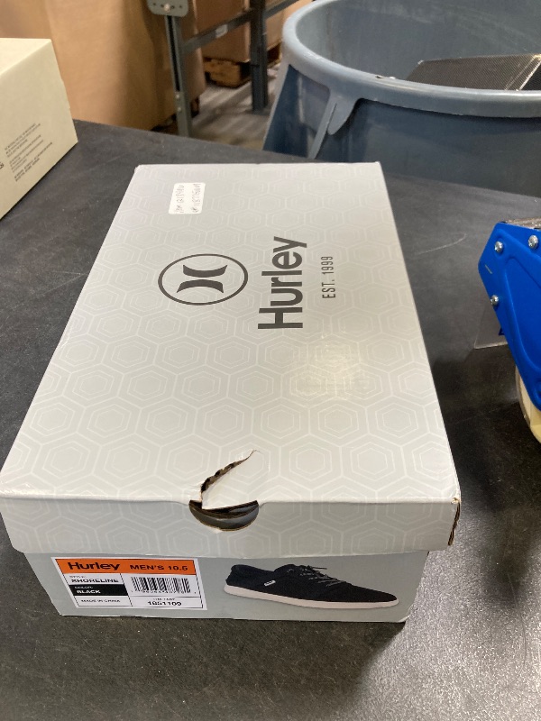 Photo 1 of Hurley Men's Lace Up Shoe SIZE 10.5