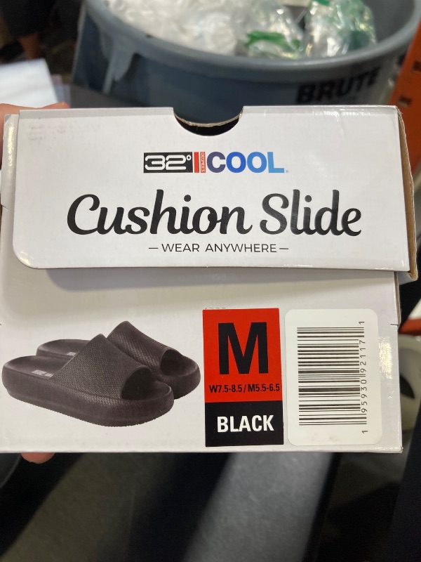 Photo 1 of 32 Degrees Women's Cloud Slide | Slip-On | Waterproof | Pillow-Like Comfort | Lightweight size medium 
