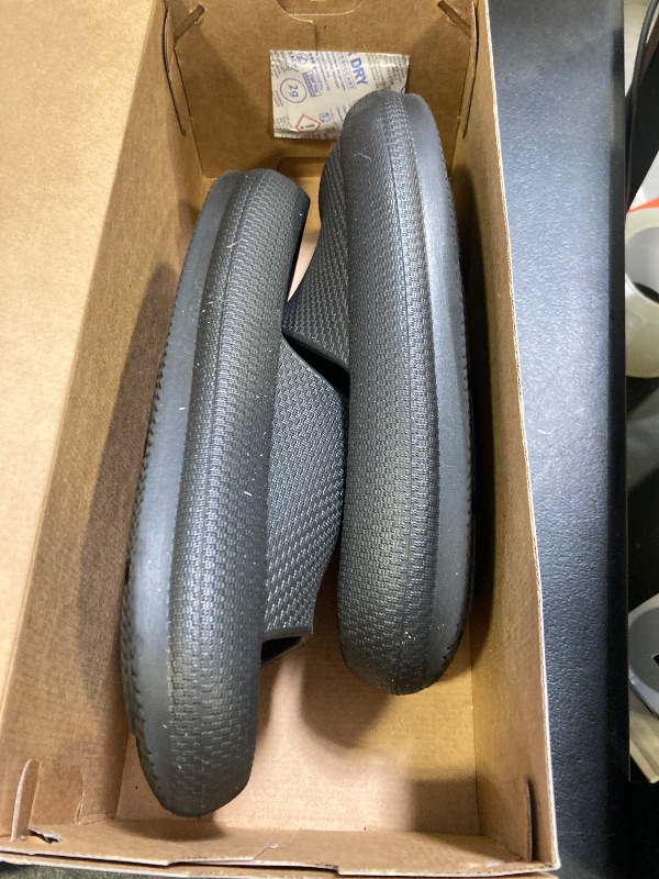 Photo 1 of 32 Degrees Women's Cloud Slide | Slip-On | Waterproof | Pillow-Like Comfort | Lightweight size medium 