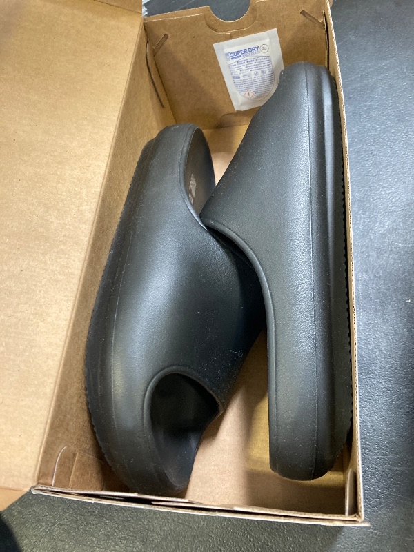 Photo 1 of 32 Degrees Women's Cloud Slide | Slip-On | Waterproof | Pillow-Like Comfort | Lightweight size medium 