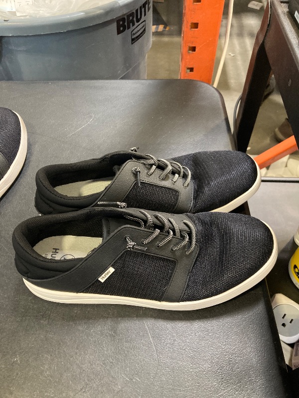 Photo 1 of Hurley Men's, Castaic Sneaker size 13M 