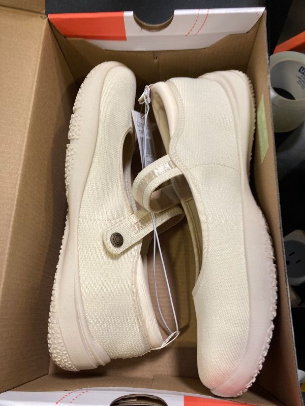 Photo 1 of 
Jsport Women's Mary Jane Shoe size 6