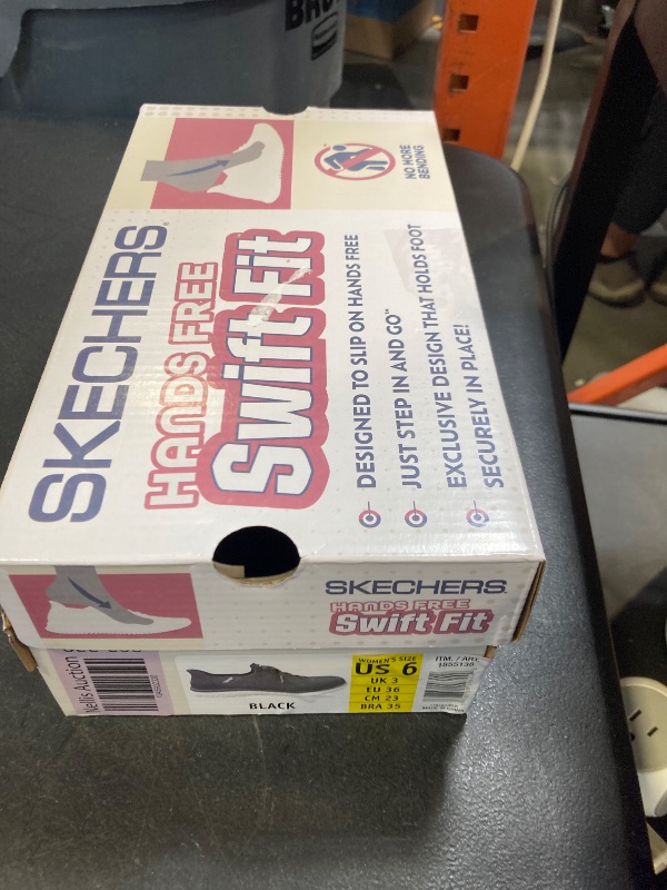 Photo 1 of Skechers Slip-ins: Virtue SIZE WOMENS 6
