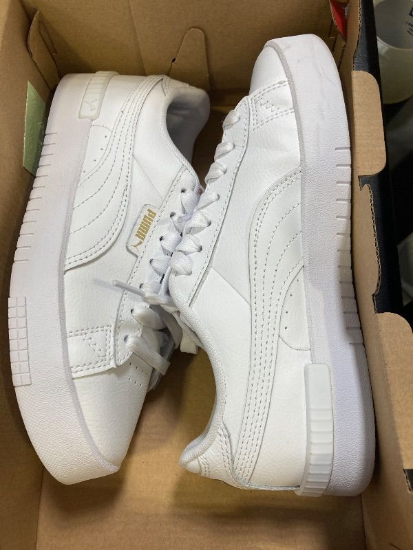 Photo 1 of PUMA Womens Carina 2.0 Sneakers SIZE 6