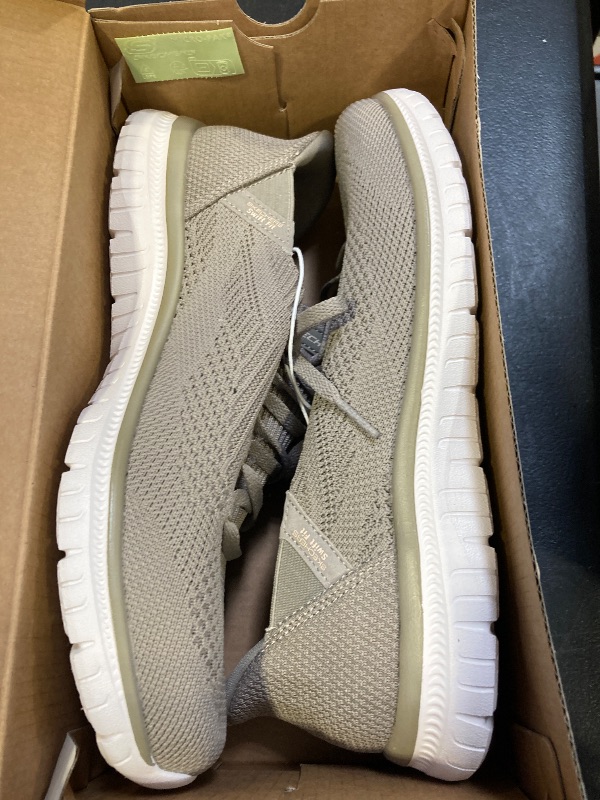 Photo 1 of WOMENS SKECHERS RUNNING SHOES SIZE 10