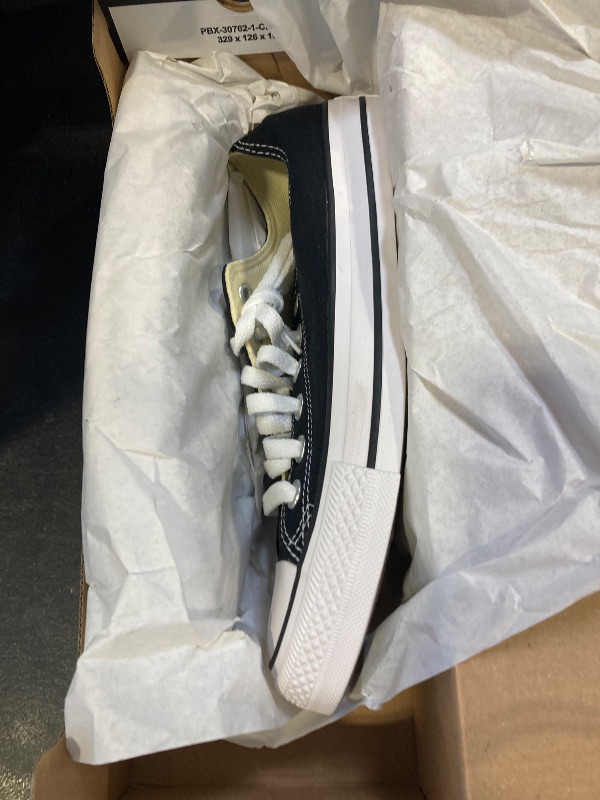 Photo 1 of Adult Converse All Star Chuck Taylor Sneakers SIZE M7/W9