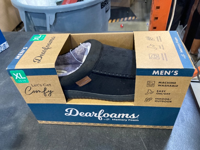 Photo 1 of Dearfoams Men's Memory Foam Slipper (Black, US Footwear Size System, Adult, Men, Alpha, Medium, X-Large)