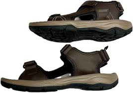 Photo 1 of Khombu Mens Windsor Outdoor Strap Sandal Size 11