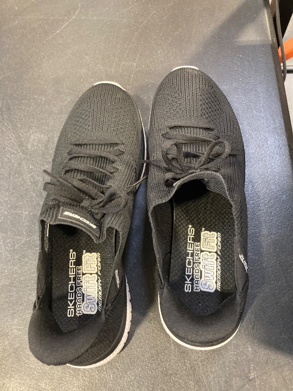 Photo 1 of Women's Virtue-Divinity Sneaker size us 9