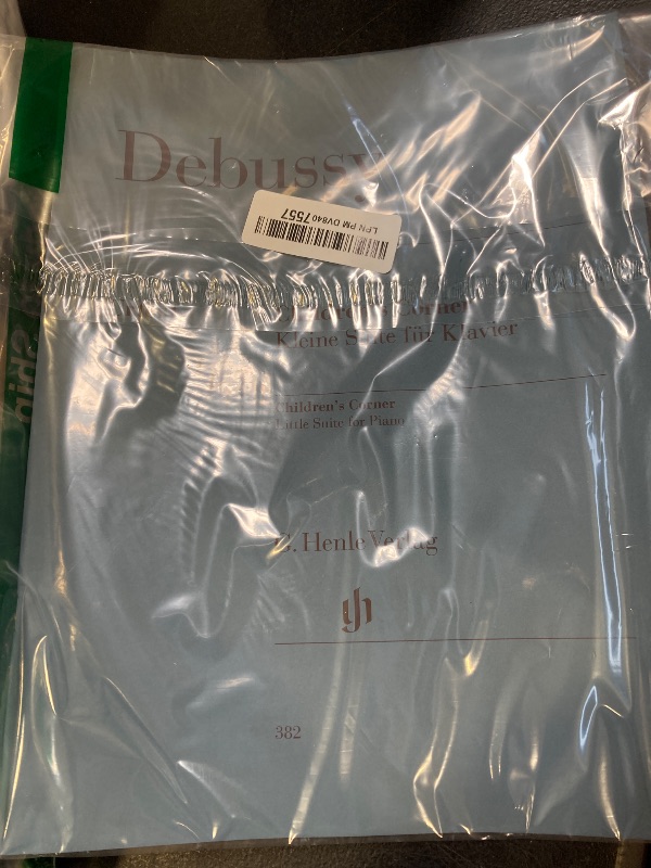 Photo 1 of Debussy: Children's Corner - Little Suite for Piano (Multilingual Edition)