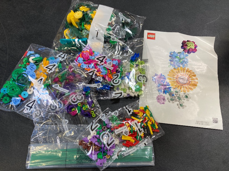 Photo 1 of LEGO Botanicals Artificial Wildflower Bouquet - Fake Indoor Flowers Building Set for Home, Kitchen, Desk Decoration, Adults Ages 18+ - Gift for Graduation - 10313