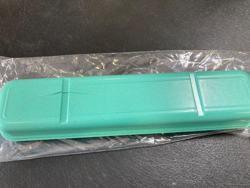 Photo 1 of OriGlam 1pcs Reusable Utensils Wheat Straw Travel Cutlery Box, Portable Tableware Flatware Box for Picnic Camping (Green)