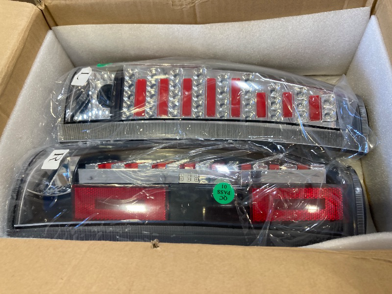 Photo 1 of Bomusou LED Tail Light Fit for Chevy GMC C/K 1500 2500 3500 88-99, for C/K 1500 2500, for Suburban 92-99, for Silverado 94-98, for Blazer 92-94, for Tahoe 95-99, for GMC Yukon 92-00, Clear Lens