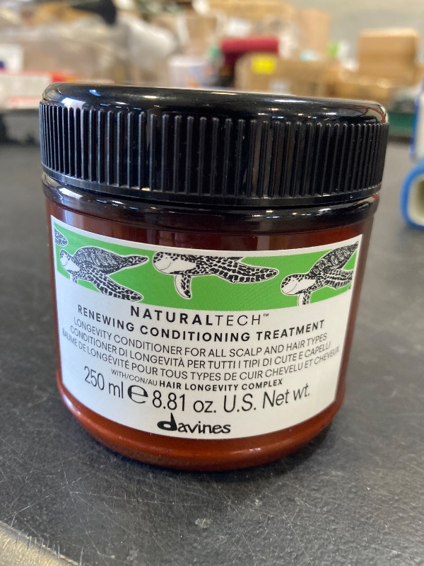 Photo 1 of Davines Naturaltech RENEWING Conditioner, Gentle Nourishing And Moisturizing Action To Promote The Wellbeing Of The Scalp, 8.79 fl. oz.