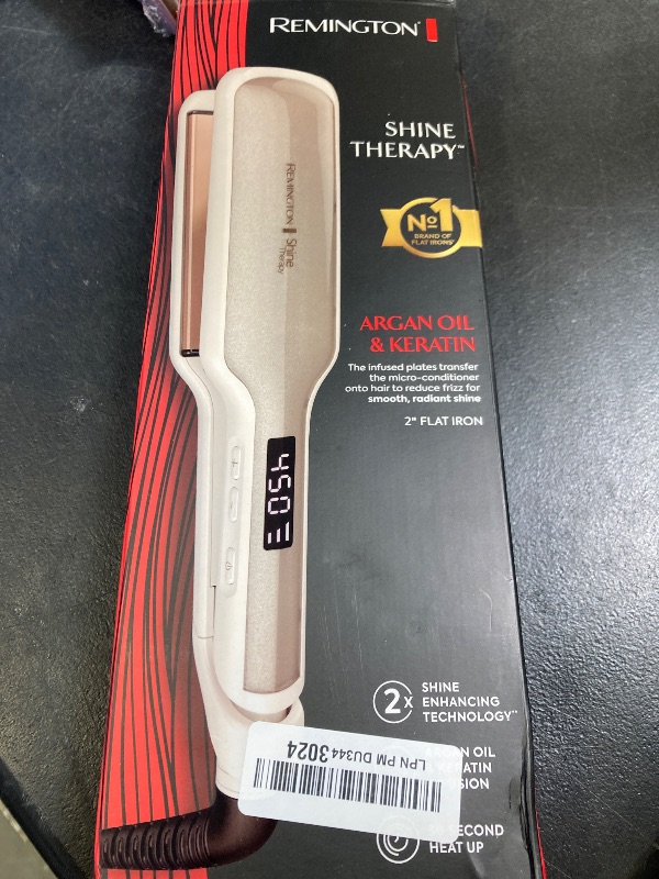 Photo 1 of Remington Shine Therapy Hair Straightener - Gold