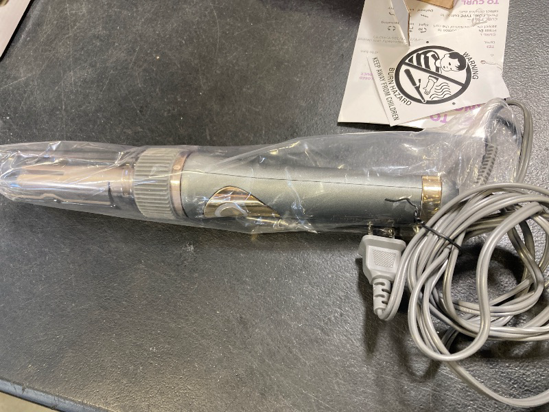 Photo 1 of INFINITIPRO BY CONAIR Curl Secret Automatic Curling Iron - 3/4-inch Barrel - Hair Curler for All Hair Types and Lengths - Dual Voltage for Worldwide Travel