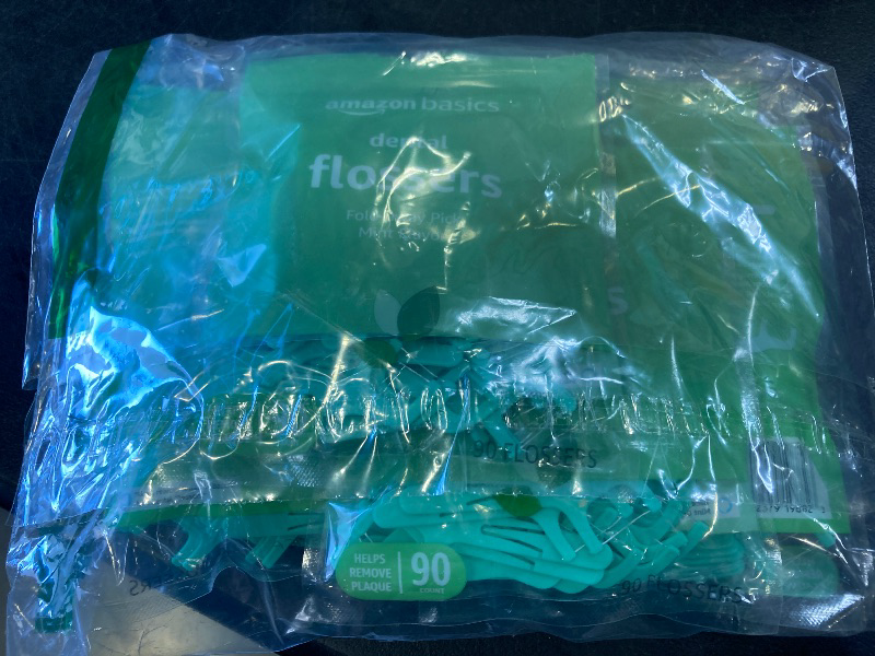 Photo 1 of Amazon Basics Mint Dental Flosses, 540 Count, 6 Packs of 90