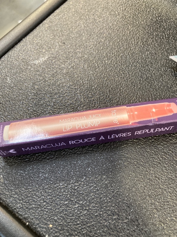 Photo 1 of tarte maracuja juicy lip plump - white peach (light peachy pink)