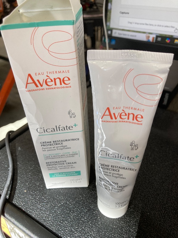 Photo 1 of Avène Cicalfate+ Restorative Protective Cream, postbiotic skincare for sensitive skin, helps restore skin barrier, face and body, safe for infants, children and adults, 3.3 Fl Oz