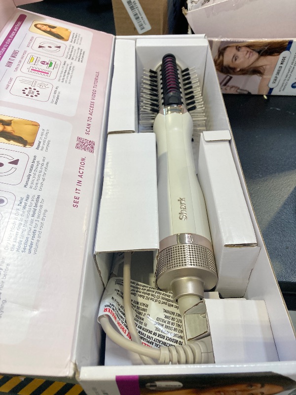 Photo 1 of Shark HT202 SmoothStyle Heated Comb + Blow Dryer Brush, Dual Mode, for All Hair Types, Silk