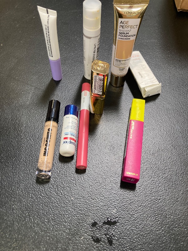 Photo 1 of Cutie! Beauty Bundle!
---final sale / no returns---