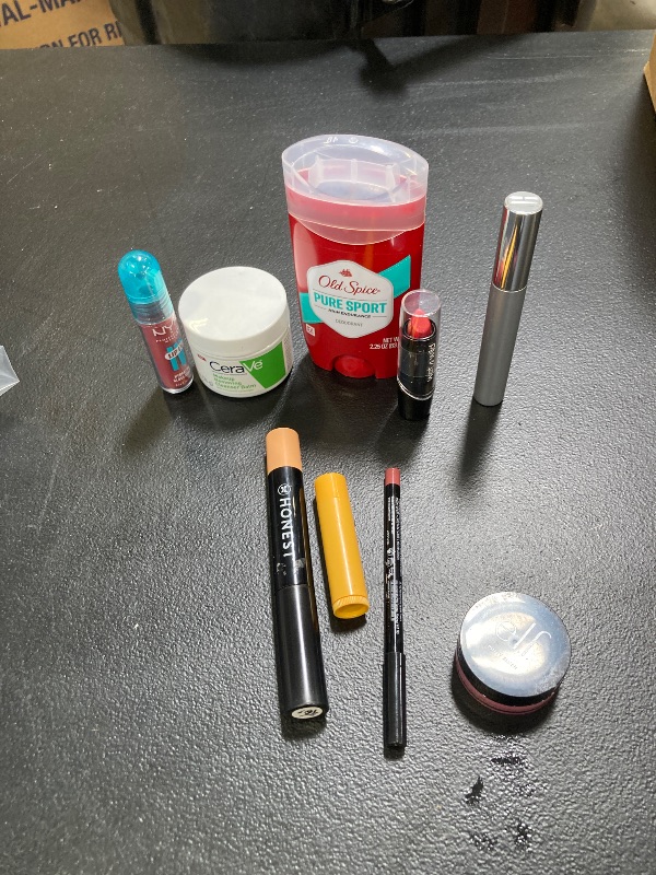Photo 1 of Cutie! Beauty Bundle!
---final sale / no returns---