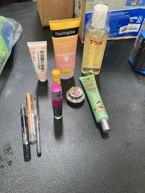 Photo 1 of Cutie! Beauty Bundle!
---final sale / no returns---