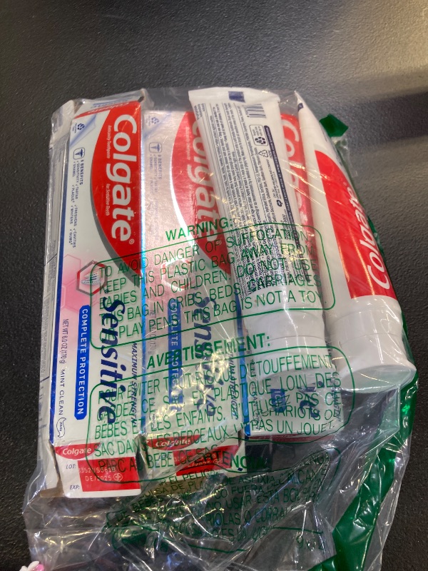 Photo 1 of Colgate Sensitive Toothpaste, Complete Protection, Mint - 6 Ounce (Pack of 3)