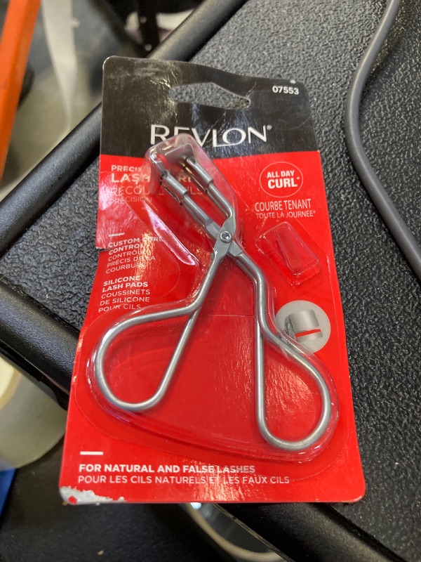 Photo 1 of Revlon Precision Lash Curler, Works on Small Inner and Outer Eyelashes, Pinch-Free Control, Lifts & Defines, 1 Count