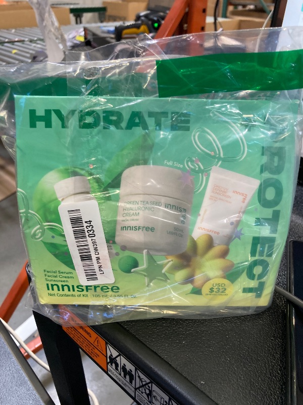 Photo 1 of Innisfree Holiday Hydrate and Protect Set: Daily UV Sunscreen Full Size